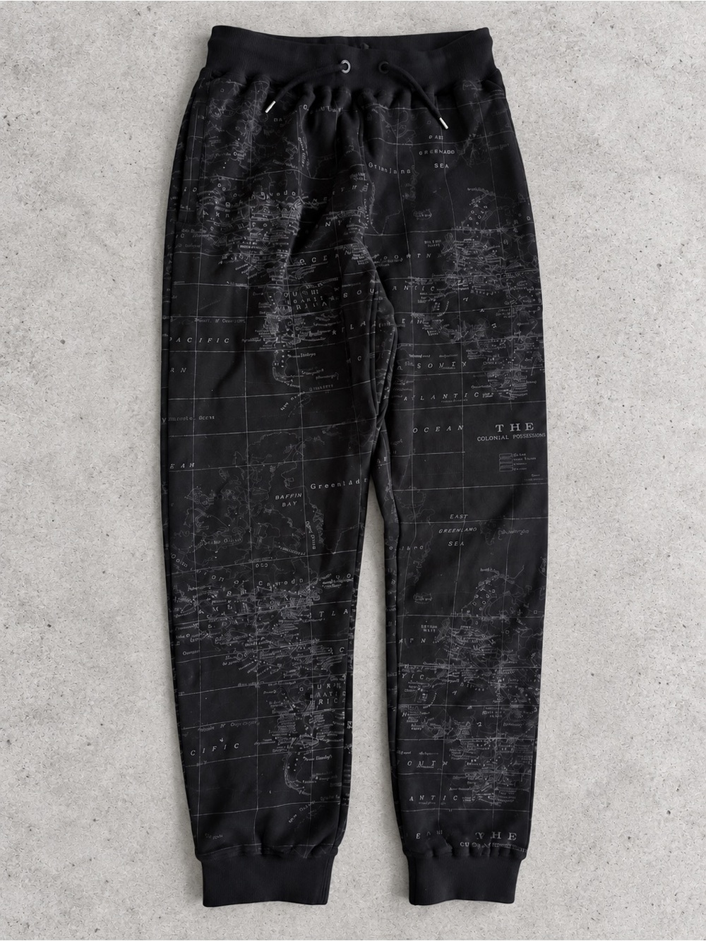 10.Deep World Map Print Jogger Sweatpants Black Cotton Men’s Medium Streetwear